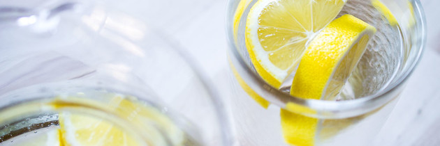 Water With Lemon, a Nourishing Drink